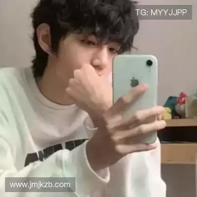 郜芬舒